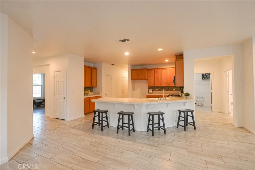 7411 Louise, Winton, CA 95388