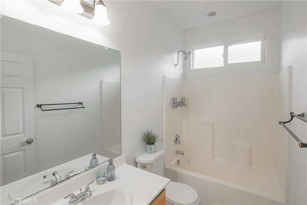 7411 Louise, Winton, CA 95388