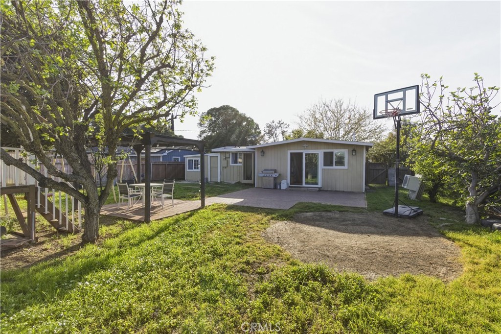 2330 Meadowbrook, Merced, CA 95348