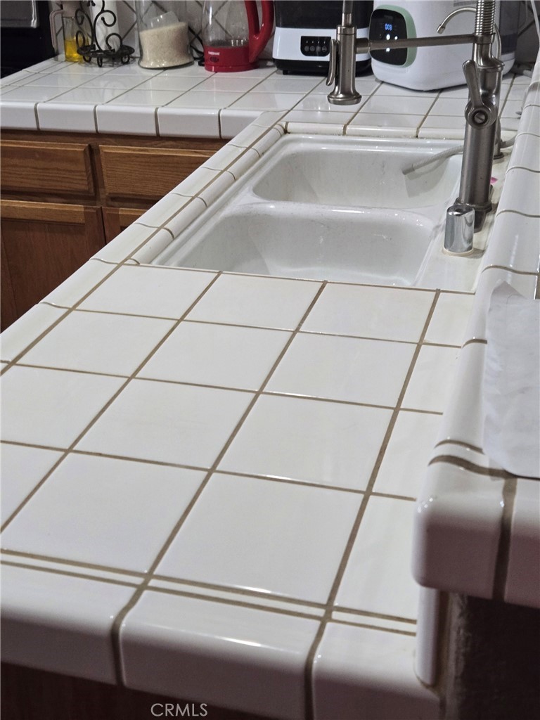 435 Petunia Ct, Merced, CA 95341