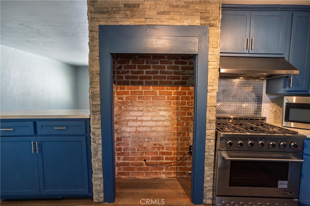 27 Emerald Dr, Merced, CA 95340