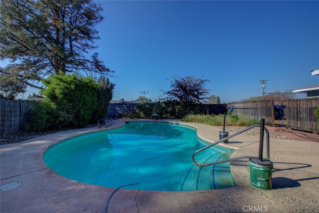 16067 Acacia, Delhi, CA 95315