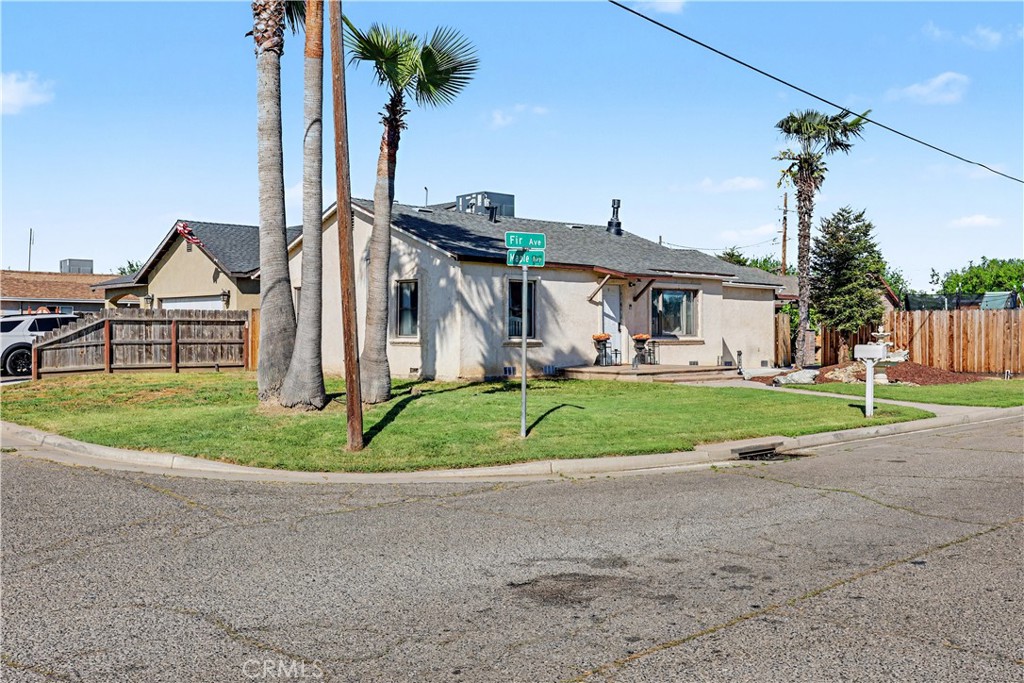 2360 Fir Ave, Merced, CA 95348