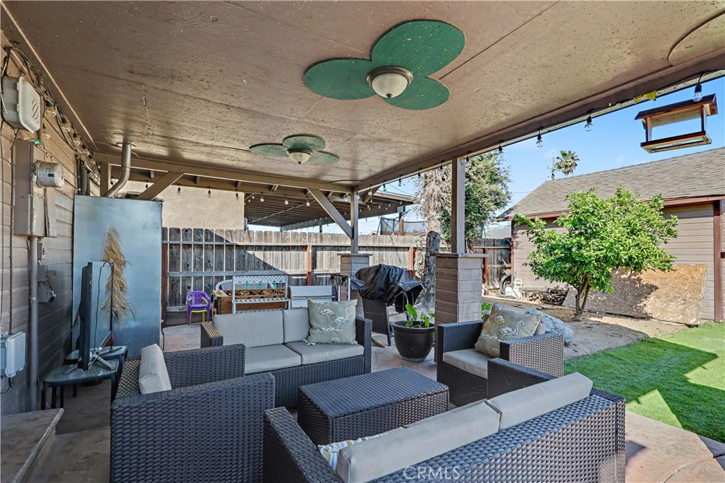 2360 Fir Ave, Merced, CA 95348