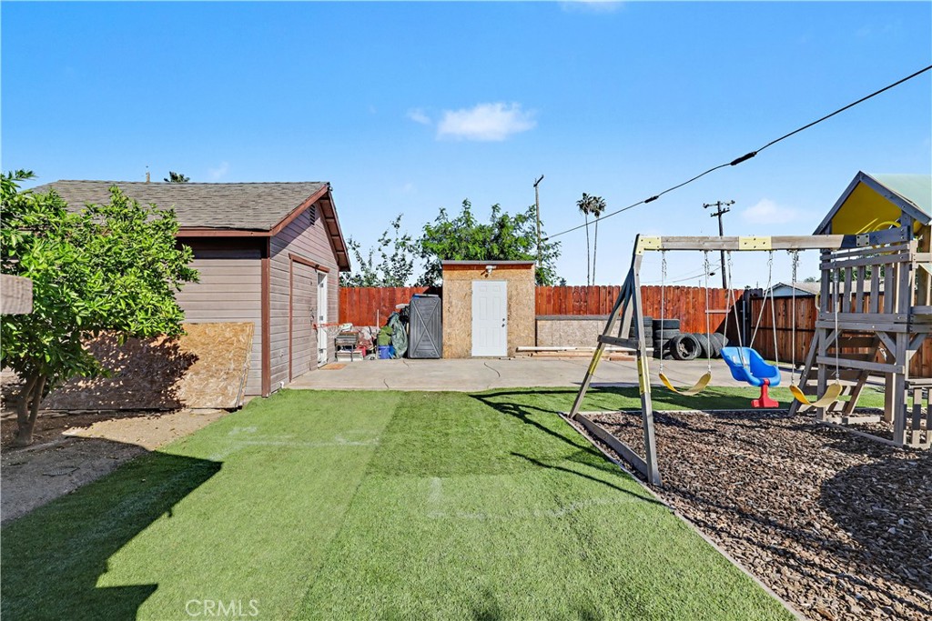 2360 Fir Ave, Merced, CA 95348