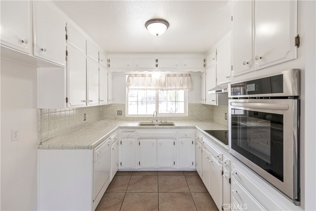 589 Leslie Ct, Merced, CA 95348