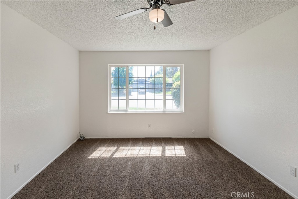 589 Leslie Ct, Merced, CA 95348