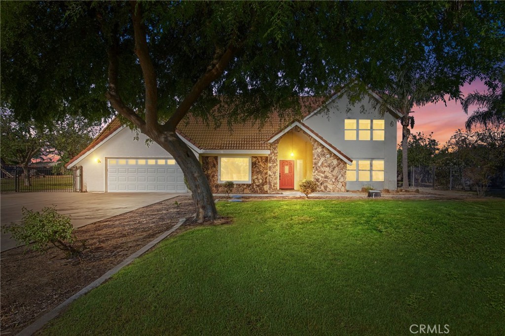 4316 Buckeye Ln, Atwater, CA 95301