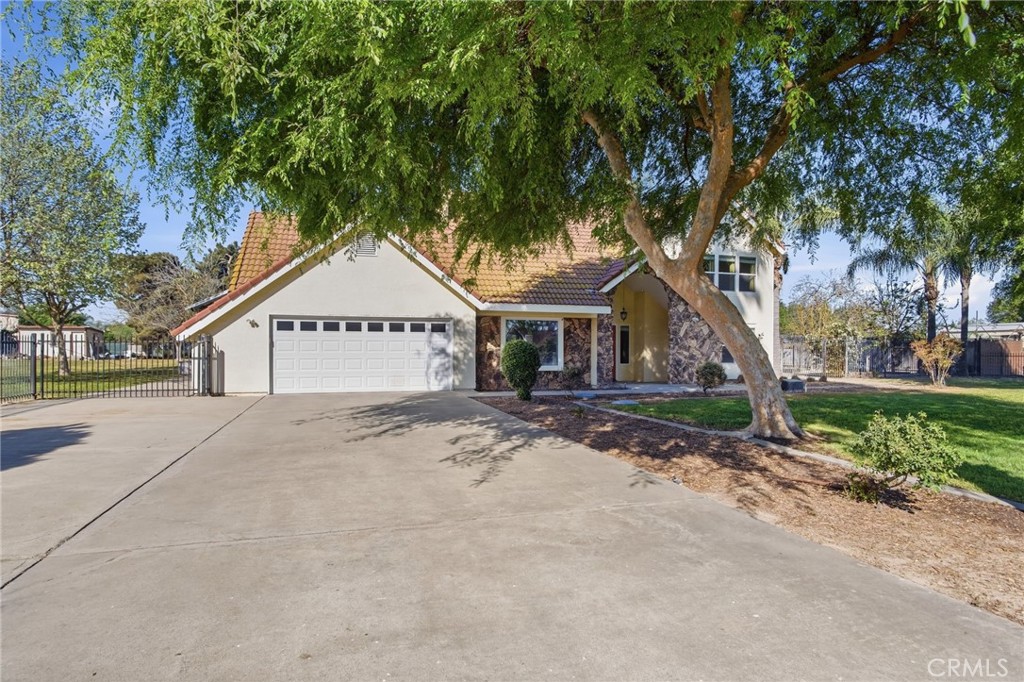 4316 Buckeye Ln, Atwater, CA 95301