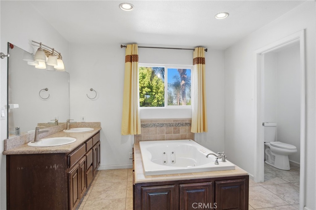 4316 Buckeye Ln, Atwater, CA 95301