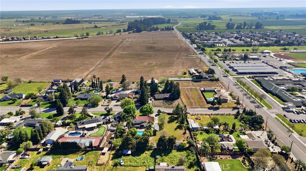 4316 Buckeye Ln, Atwater, CA 95301