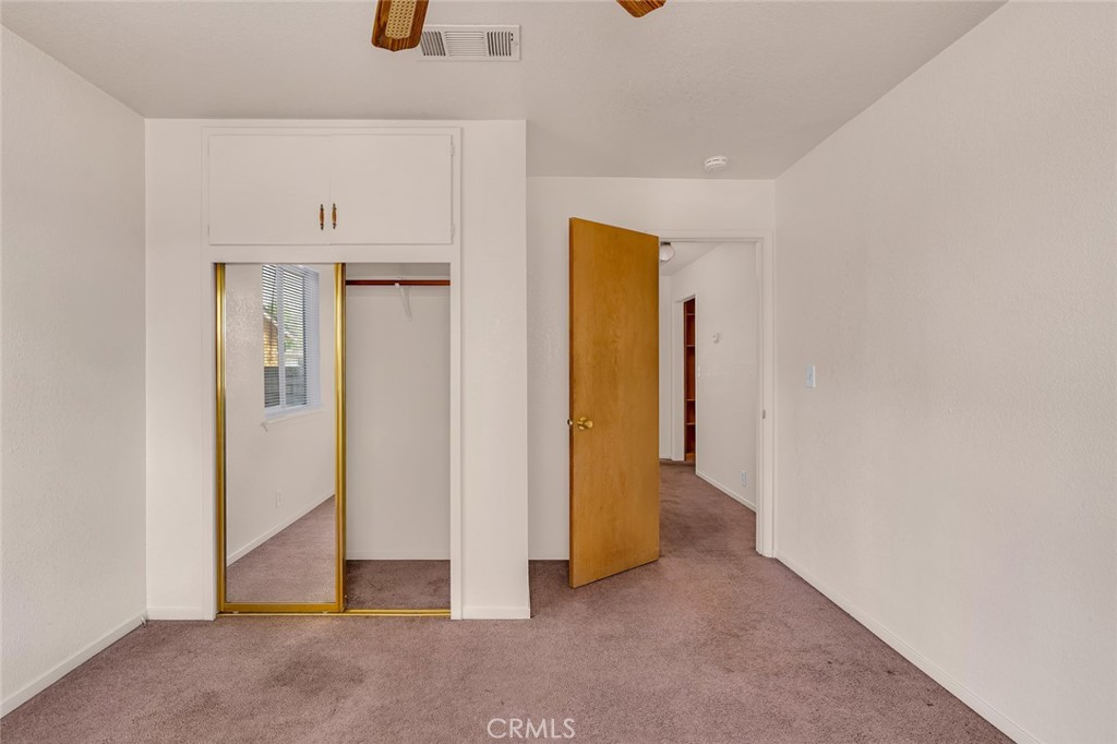 1241 G St, Livingston, CA 95334