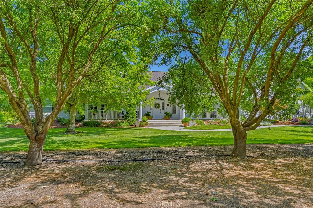 11126 Livingston Cressey Rd, Livingston, CA 95334