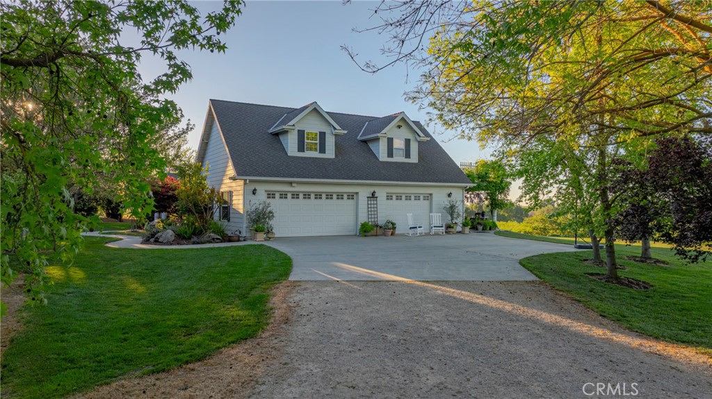 11126 Livingston Cressey Rd, Livingston, CA 95334