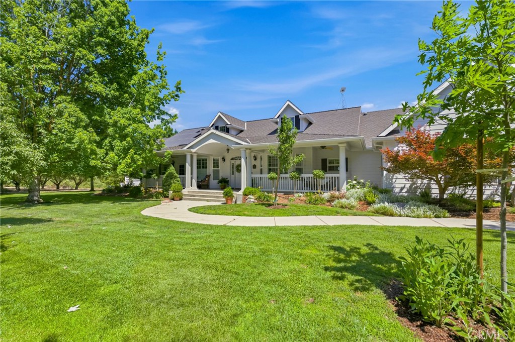 11126 Livingston Cressey Rd, Livingston, CA 95334