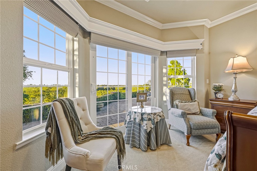 11126 Livingston Cressey Rd, Livingston, CA 95334