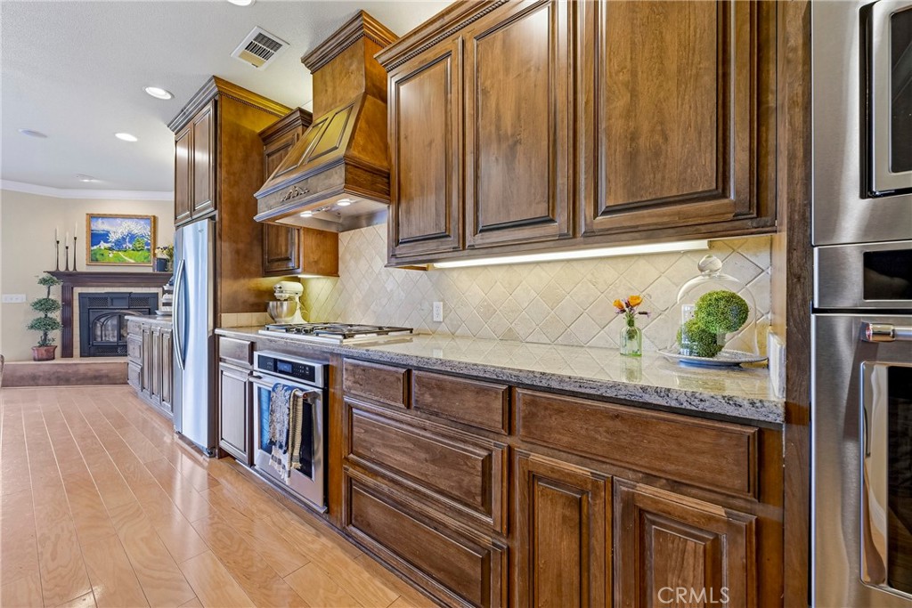 11126 Livingston Cressey Rd, Livingston, CA 95334