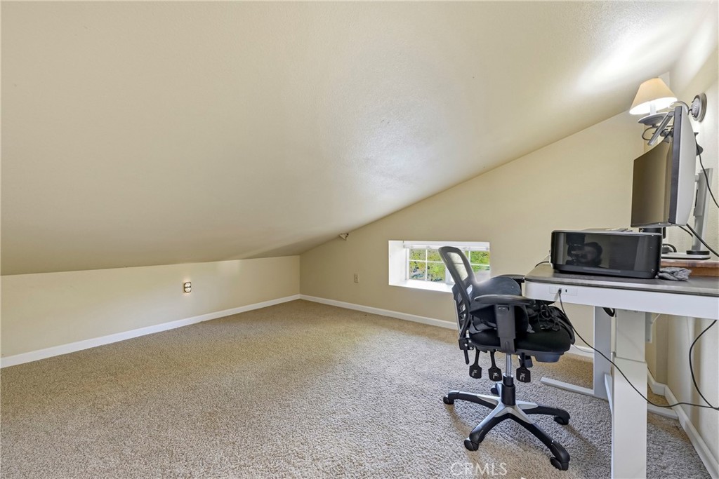 11126 Livingston Cressey Rd, Livingston, CA 95334