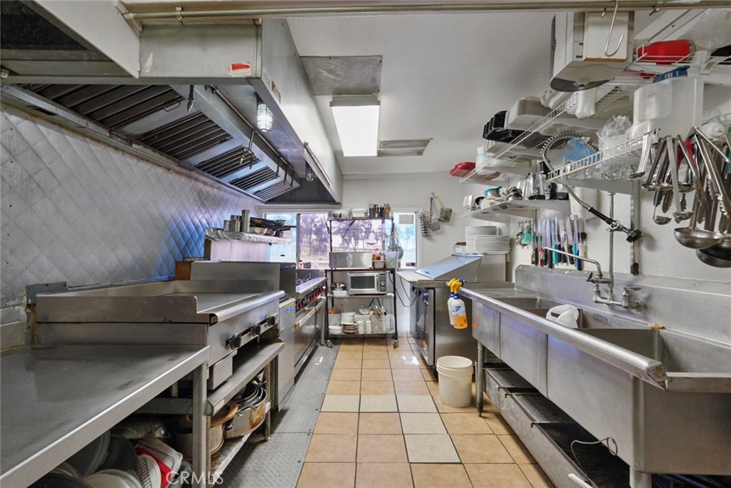 161 Atwater Blvd, Atwater, CA 95301