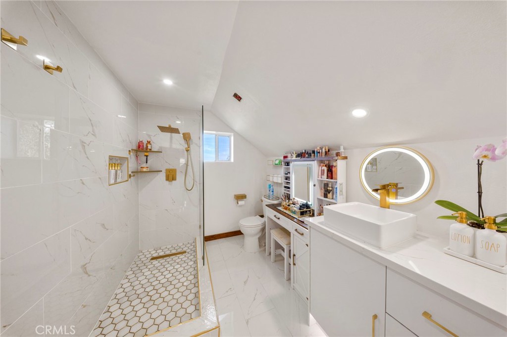 16561 Jacksonville, Jamestown, CA 95327