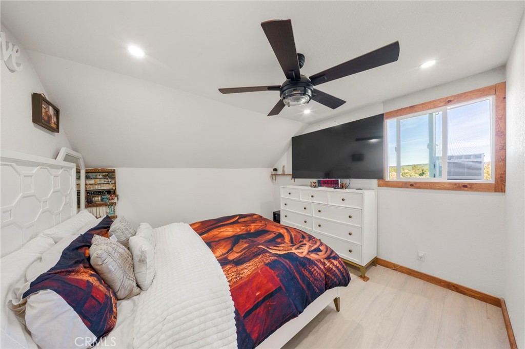 16561 Jacksonville, Jamestown, CA 95327