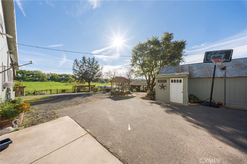 16561 Jacksonville, Jamestown, CA 95327