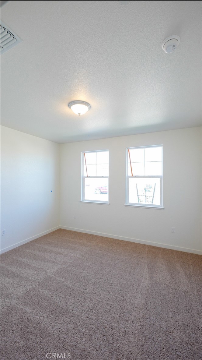 104 Squaw Valley Dr., Merced, CA 95341