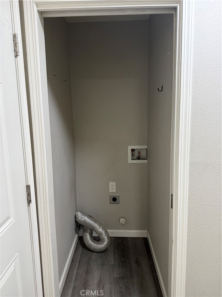 1111 Barney, Merced, CA 95340