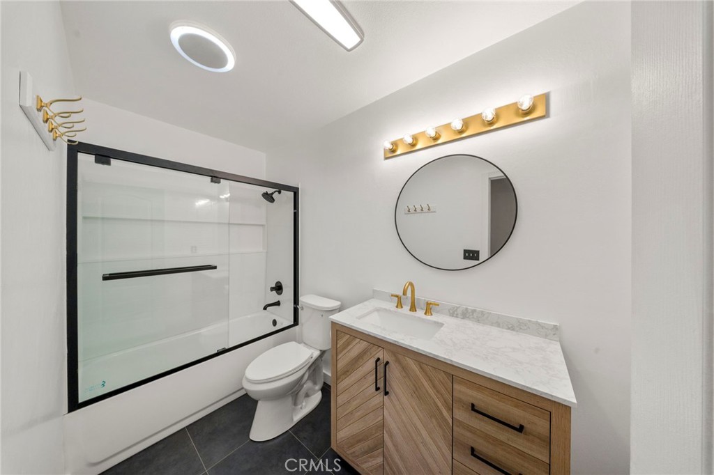 2551 7th, Atwater, CA 95301