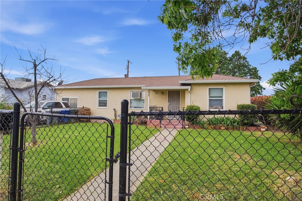 898 Yosemite Pkwy, Merced, CA 95341