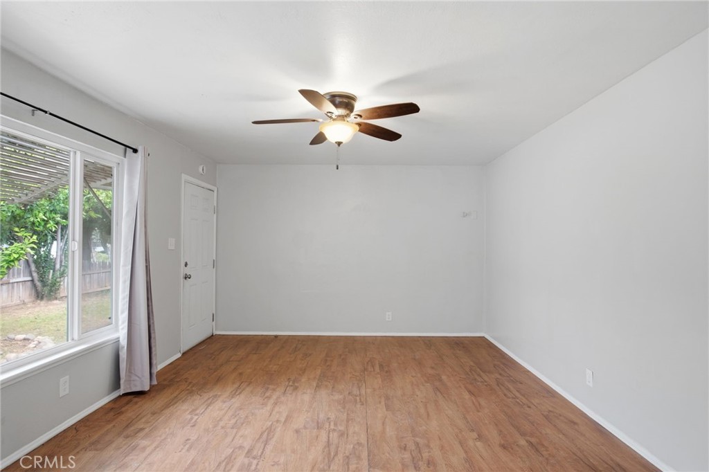 898 Yosemite Pkwy, Merced, CA 95341