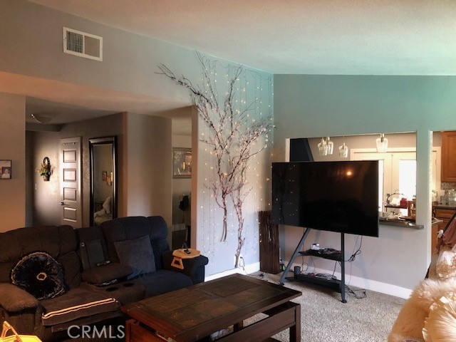 1048 Vernal, Merced, CA 95340