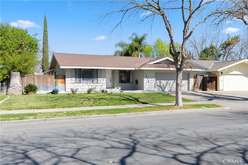 1975 E Alexander, Merced, CA 95340