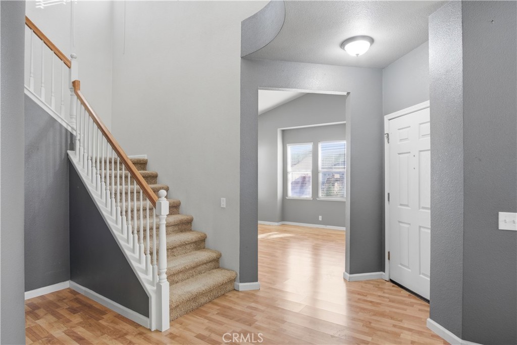 2213 Lionudakis Ct, Modesto, CA 95355