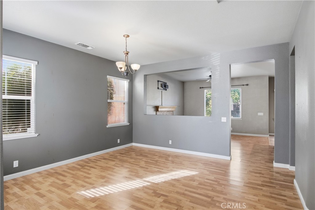 2213 Lionudakis Ct, Modesto, CA 95355