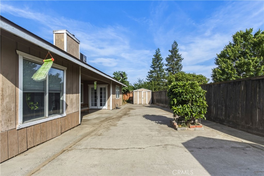 1418 Nut Tree, Livingston, CA 95334