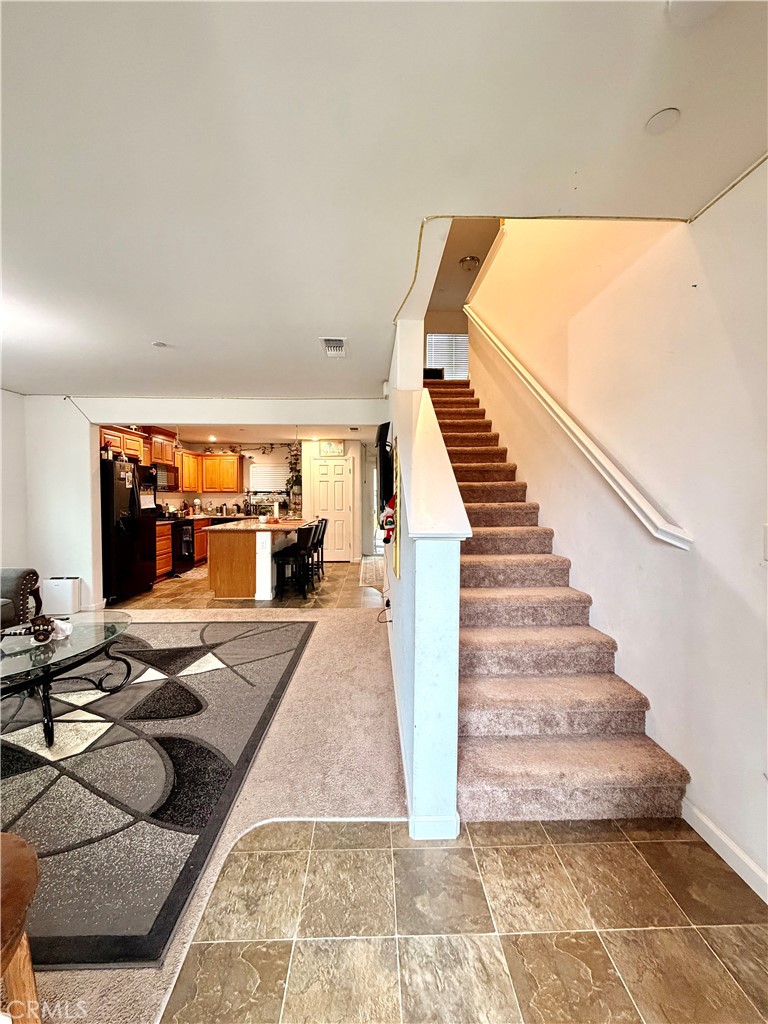 156 Harp Ct, Merced, CA 95341