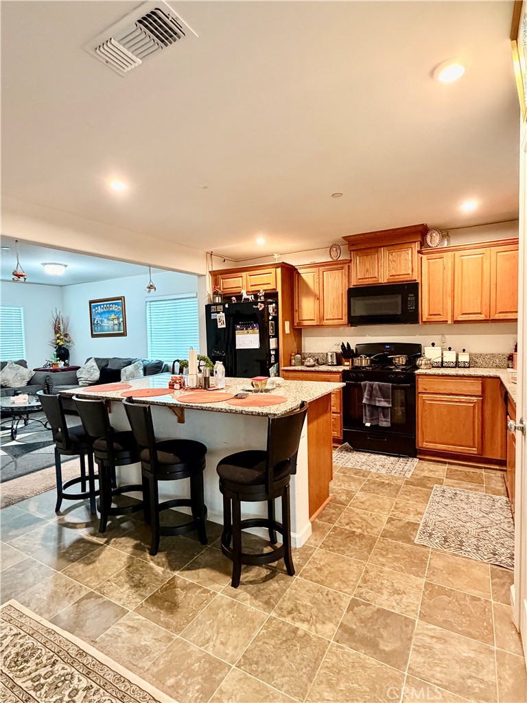 156 Harp Ct, Merced, CA 95341