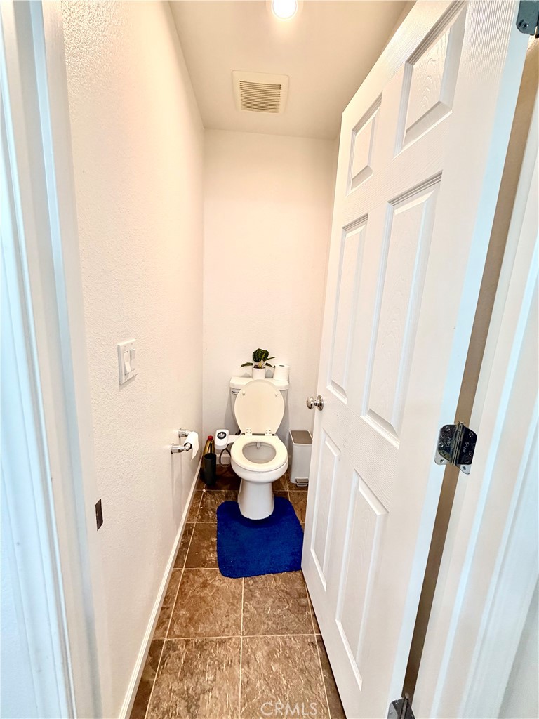 156 Harp Ct, Merced, CA 95341