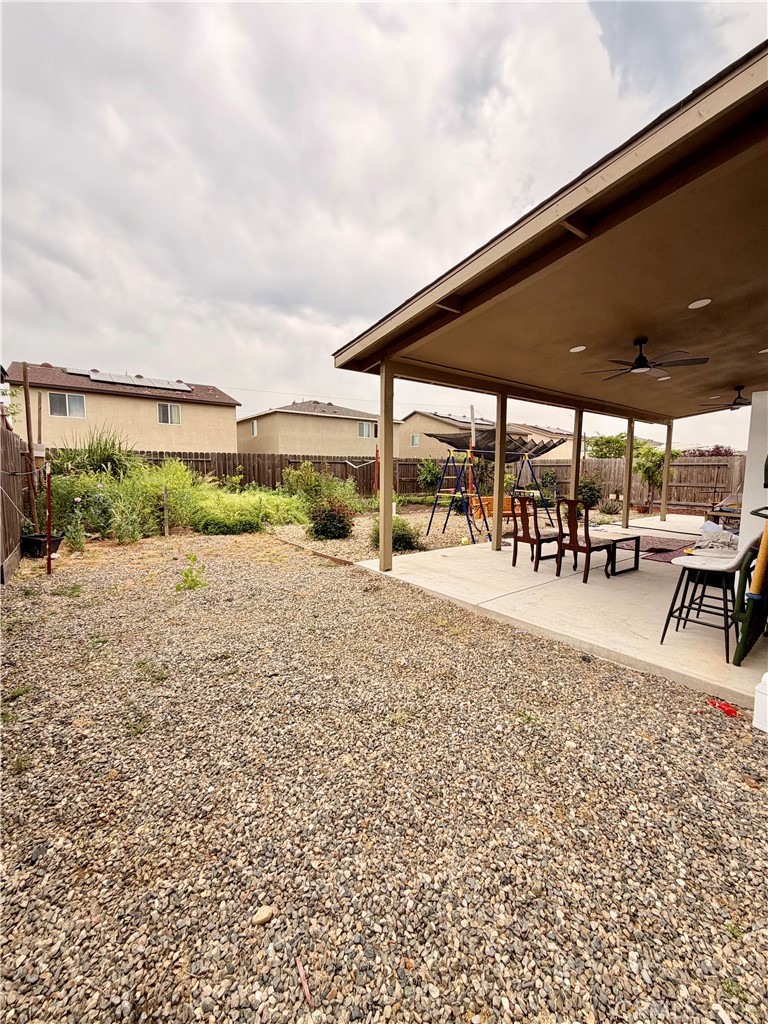 156 Harp Ct, Merced, CA 95341