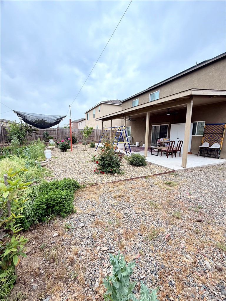 156 Harp Ct, Merced, CA 95341