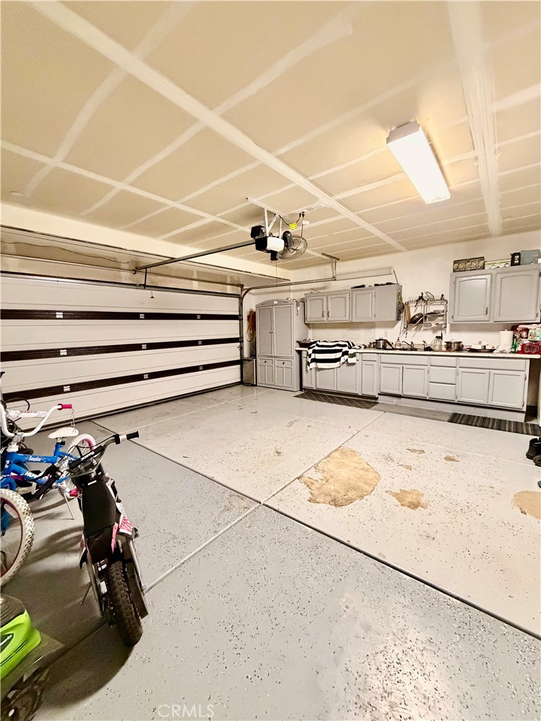 156 Harp Ct, Merced, CA 95341