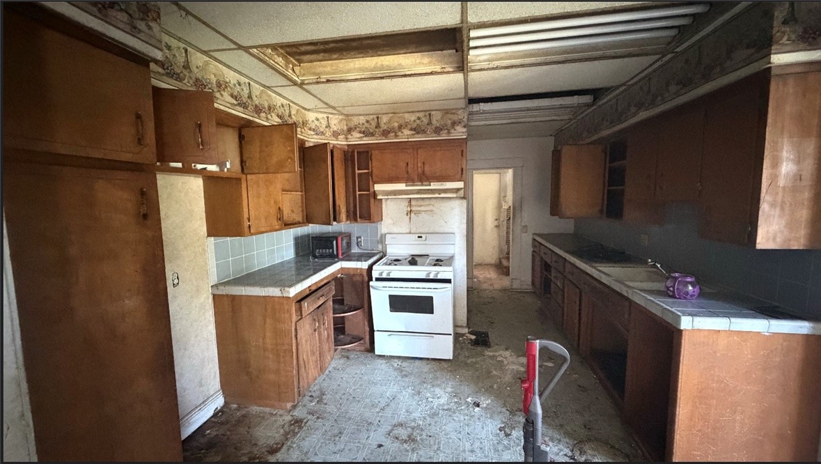 127 W 21st, Merced, CA 95340