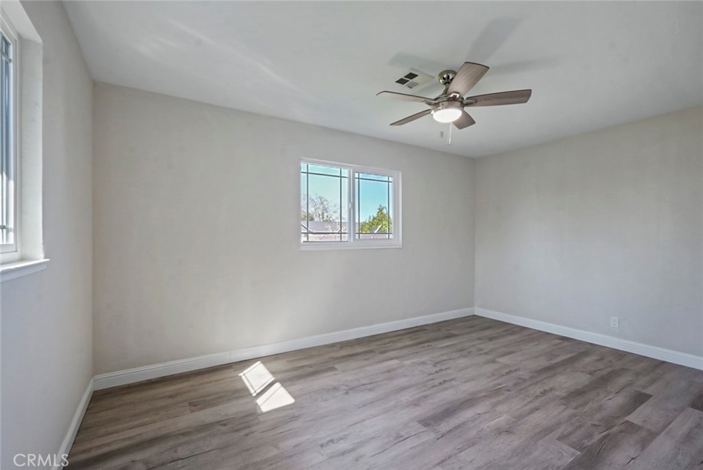 341 2nd St, Livingston, CA 95334