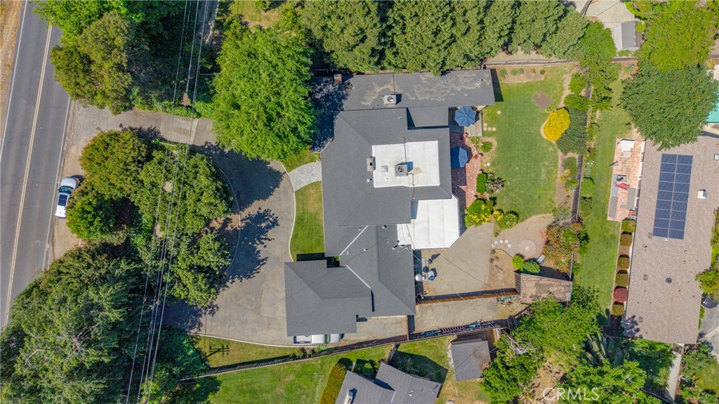 1035 E North Bear Creek Dr, Merced, CA 95340