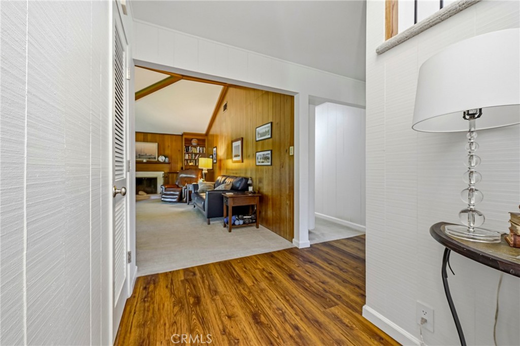 1035 E North Bear Creek Dr, Merced, CA 95340