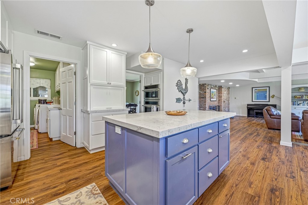 1035 E North Bear Creek Dr, Merced, CA 95340