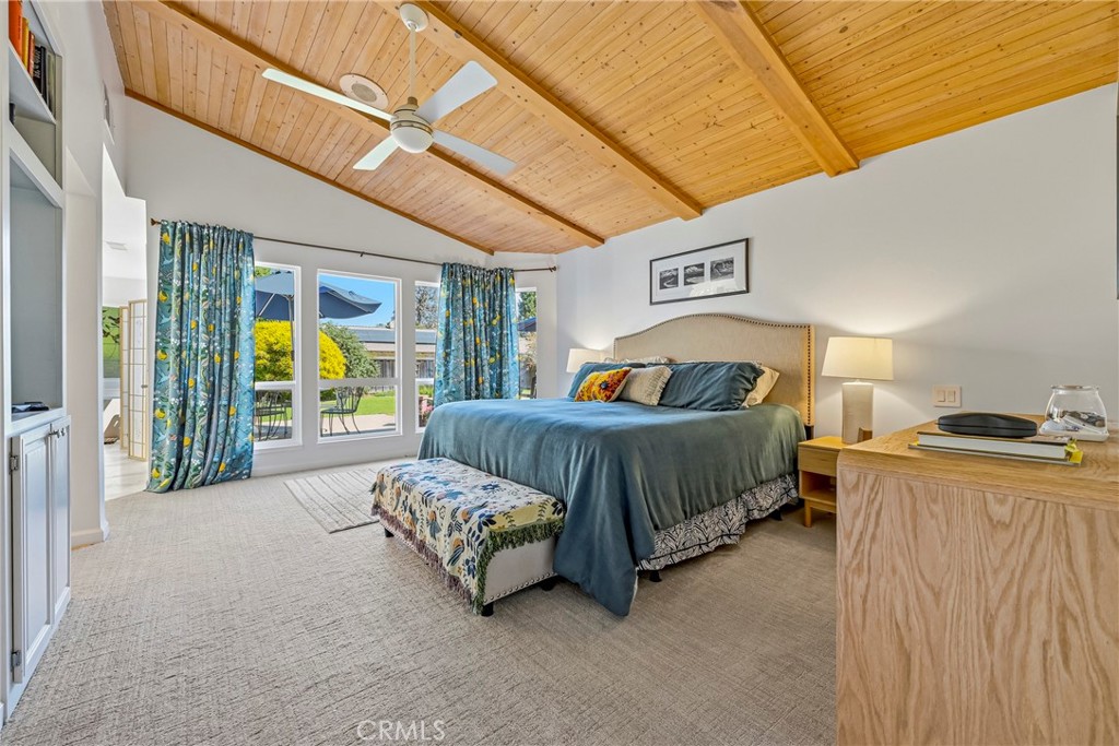 1035 E North Bear Creek Dr, Merced, CA 95340