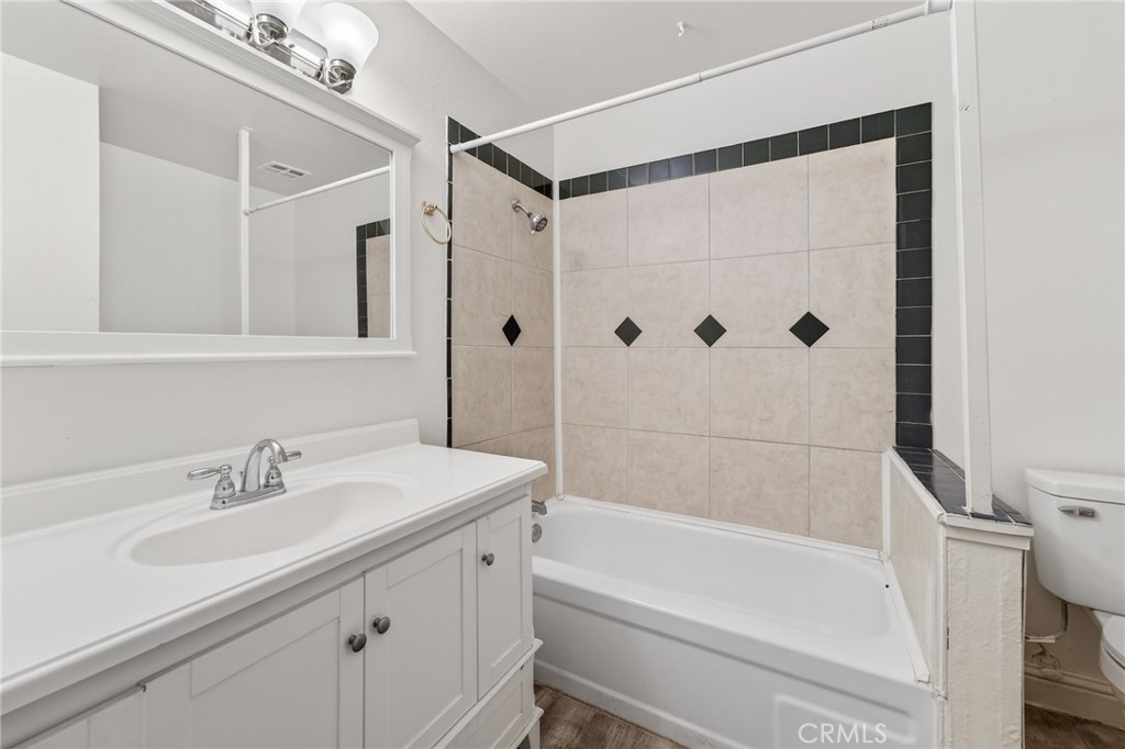 1645 Loughborough Dr, Merced, CA 95348