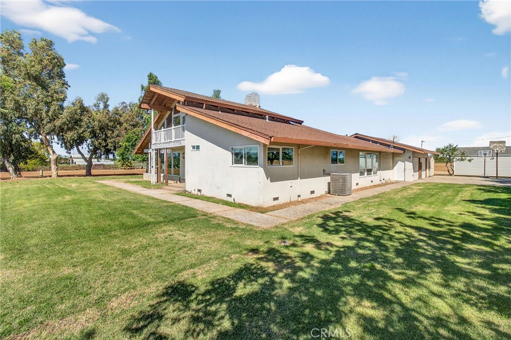 1137 E Barnhart, Turlock, CA 95382